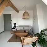 Cosy Et Lumineux Au Coeur De Montreuil