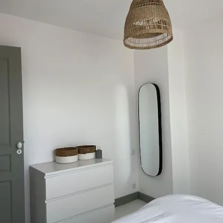 Cosy Et Lumineux Au Coeur De Montreuil