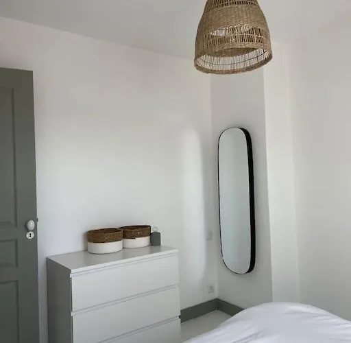 Cosy Et Lumineux Au Cœur De Montreuil